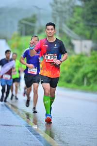 BIB: 5910
                            <button type="button" onclick="openModal(5685759)" class="btn btn-primary btn-sm float-right btn-popup" data-toggle="modal" data-target=".modal-high-quality">
                        <i class="fas fa-shopping-cart"></i> Add to Cart
                    </button>
                                            <button type="button" onclick="isThisMe(5685759, true)" class="btn btn-success btn-sm float-right btn-popup btn-isme hidden" data-toggle="tooltip" data-placement="bottom" title="นี่คือรูปของคุณใช่ไหม คลิกที่นี่เพื่อเอาเข้าอัลบั้ม">
                        <i class="fas fa-plus"></i> Add to album
                    </button>
                    <button type="button" onclick="isThisMe(5685759, false)" class="btn btn-warning btn-sm float-right btn-popup btn-isnotme hidden">
                        <i class="fas fa-ban"></i> Remove from album
                    </button>