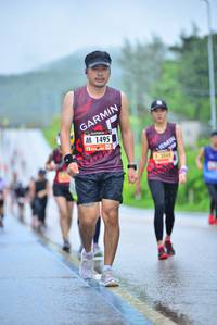 BIB: 1495
                            <button type="button" onclick="openModal(5702338)" class="btn btn-primary btn-sm float-right btn-popup" data-toggle="modal" data-target=".modal-high-quality">
                        <i class="fas fa-shopping-cart"></i> Add to Cart
                    </button>
                                            <button type="button" onclick="isThisMe(5702338, true)" class="btn btn-success btn-sm float-right btn-popup btn-isme hidden" data-toggle="tooltip" data-placement="bottom" title="นี่คือรูปของคุณใช่ไหม คลิกที่นี่เพื่อเอาเข้าอัลบั้ม">
                        <i class="fas fa-plus"></i> Add to album
                    </button>
                    <button type="button" onclick="isThisMe(5702338, false)" class="btn btn-warning btn-sm float-right btn-popup btn-isnotme hidden">
                        <i class="fas fa-ban"></i> Remove from album
                    </button>