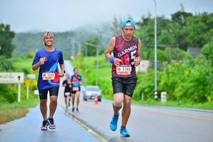 BIB: 1332, 1145
                            <button type="button" onclick="openModal(5661048)" class="btn btn-primary btn-sm float-right btn-popup" data-toggle="modal" data-target=".modal-high-quality">
                        <i class="fas fa-shopping-cart"></i> Add to Cart
                    </button>
                                            <button type="button" onclick="isThisMe(5661048, true)" class="btn btn-success btn-sm float-right btn-popup btn-isme hidden" data-toggle="tooltip" data-placement="bottom" title="นี่คือรูปของคุณใช่ไหม คลิกที่นี่เพื่อเอาเข้าอัลบั้ม">
                        <i class="fas fa-plus"></i> Add to album
                    </button>
                    <button type="button" onclick="isThisMe(5661048, false)" class="btn btn-warning btn-sm float-right btn-popup btn-isnotme hidden">
                        <i class="fas fa-ban"></i> Remove from album
                    </button>