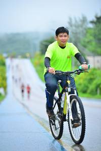 BIB: 
                            <button type="button" onclick="openModal(5651813)" class="btn btn-primary btn-sm float-right btn-popup" data-toggle="modal" data-target=".modal-high-quality">
                        <i class="fas fa-shopping-cart"></i> Add to Cart
                    </button>
                                            <button type="button" onclick="isThisMe(5651813, true)" class="btn btn-success btn-sm float-right btn-popup btn-isme hidden" data-toggle="tooltip" data-placement="bottom" title="นี่คือรูปของคุณใช่ไหม คลิกที่นี่เพื่อเอาเข้าอัลบั้ม">
                        <i class="fas fa-plus"></i> Add to album
                    </button>
                    <button type="button" onclick="isThisMe(5651813, false)" class="btn btn-warning btn-sm float-right btn-popup btn-isnotme hidden">
                        <i class="fas fa-ban"></i> Remove from album
                    </button>