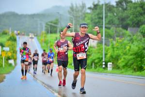 BIB: 132, 1015
                            <button type="button" onclick="openModal(5653702)" class="btn btn-primary btn-sm float-right btn-popup" data-toggle="modal" data-target=".modal-high-quality">
                        <i class="fas fa-shopping-cart"></i> Add to Cart
                    </button>
                                            <button type="button" onclick="isThisMe(5653702, true)" class="btn btn-success btn-sm float-right btn-popup btn-isme hidden" data-toggle="tooltip" data-placement="bottom" title="นี่คือรูปของคุณใช่ไหม คลิกที่นี่เพื่อเอาเข้าอัลบั้ม">
                        <i class="fas fa-plus"></i> Add to album
                    </button>
                    <button type="button" onclick="isThisMe(5653702, false)" class="btn btn-warning btn-sm float-right btn-popup btn-isnotme hidden">
                        <i class="fas fa-ban"></i> Remove from album
                    </button>