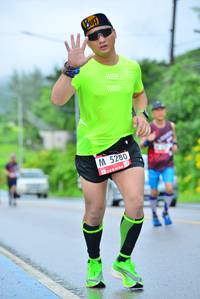 BIB: 5280
                            <button type="button" onclick="openModal(5701276)" class="btn btn-primary btn-sm float-right btn-popup" data-toggle="modal" data-target=".modal-high-quality">
                        <i class="fas fa-shopping-cart"></i> Add to Cart
                    </button>
                                            <button type="button" onclick="isThisMe(5701276, true)" class="btn btn-success btn-sm float-right btn-popup btn-isme hidden" data-toggle="tooltip" data-placement="bottom" title="นี่คือรูปของคุณใช่ไหม คลิกที่นี่เพื่อเอาเข้าอัลบั้ม">
                        <i class="fas fa-plus"></i> Add to album
                    </button>
                    <button type="button" onclick="isThisMe(5701276, false)" class="btn btn-warning btn-sm float-right btn-popup btn-isnotme hidden">
                        <i class="fas fa-ban"></i> Remove from album
                    </button>