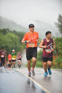 BIB: 3363, 1550
                            <button type="button" onclick="openModal(5774035)" class="btn btn-primary btn-sm float-right btn-popup" data-toggle="modal" data-target=".modal-high-quality">
                        <i class="fas fa-shopping-cart"></i> Add to Cart
                    </button>
                                            <button type="button" onclick="isThisMe(5774035, true)" class="btn btn-success btn-sm float-right btn-popup btn-isme hidden" data-toggle="tooltip" data-placement="bottom" title="นี่คือรูปของคุณใช่ไหม คลิกที่นี่เพื่อเอาเข้าอัลบั้ม">
                        <i class="fas fa-plus"></i> Add to album
                    </button>
                    <button type="button" onclick="isThisMe(5774035, false)" class="btn btn-warning btn-sm float-right btn-popup btn-isnotme hidden">
                        <i class="fas fa-ban"></i> Remove from album
                    </button>