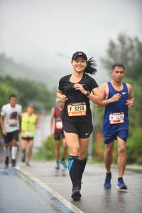 BIB: 3250, 5376
                            <button type="button" onclick="openModal(5772911)" class="btn btn-primary btn-sm float-right btn-popup" data-toggle="modal" data-target=".modal-high-quality">
                        <i class="fas fa-shopping-cart"></i> Add to Cart
                    </button>
                                            <button type="button" onclick="isThisMe(5772911, true)" class="btn btn-success btn-sm float-right btn-popup btn-isme hidden" data-toggle="tooltip" data-placement="bottom" title="นี่คือรูปของคุณใช่ไหม คลิกที่นี่เพื่อเอาเข้าอัลบั้ม">
                        <i class="fas fa-plus"></i> Add to album
                    </button>
                    <button type="button" onclick="isThisMe(5772911, false)" class="btn btn-warning btn-sm float-right btn-popup btn-isnotme hidden">
                        <i class="fas fa-ban"></i> Remove from album
                    </button>