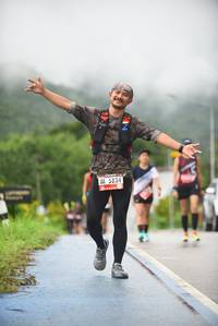 BIB: 5834
                            <button type="button" onclick="openModal(5792631)" class="btn btn-primary btn-sm float-right btn-popup" data-toggle="modal" data-target=".modal-high-quality">
                        <i class="fas fa-shopping-cart"></i> Add to Cart
                    </button>
                                            <button type="button" onclick="isThisMe(5792631, true)" class="btn btn-success btn-sm float-right btn-popup btn-isme hidden" data-toggle="tooltip" data-placement="bottom" title="นี่คือรูปของคุณใช่ไหม คลิกที่นี่เพื่อเอาเข้าอัลบั้ม">
                        <i class="fas fa-plus"></i> Add to album
                    </button>
                    <button type="button" onclick="isThisMe(5792631, false)" class="btn btn-warning btn-sm float-right btn-popup btn-isnotme hidden">
                        <i class="fas fa-ban"></i> Remove from album
                    </button>