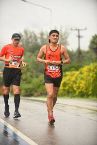 BIB: 1033, 6156
                            <button type="button" onclick="openModal(5774362)" class="btn btn-primary btn-sm float-right btn-popup" data-toggle="modal" data-target=".modal-high-quality">
                        <i class="fas fa-shopping-cart"></i> Add to Cart
                    </button>
                                            <button type="button" onclick="isThisMe(5774362, true)" class="btn btn-success btn-sm float-right btn-popup btn-isme hidden" data-toggle="tooltip" data-placement="bottom" title="นี่คือรูปของคุณใช่ไหม คลิกที่นี่เพื่อเอาเข้าอัลบั้ม">
                        <i class="fas fa-plus"></i> Add to album
                    </button>
                    <button type="button" onclick="isThisMe(5774362, false)" class="btn btn-warning btn-sm float-right btn-popup btn-isnotme hidden">
                        <i class="fas fa-ban"></i> Remove from album
                    </button>