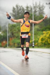 BIB: 5551
                            <button type="button" onclick="openModal(5793800)" class="btn btn-primary btn-sm float-right btn-popup" data-toggle="modal" data-target=".modal-high-quality">
                        <i class="fas fa-shopping-cart"></i> Add to Cart
                    </button>
                                            <button type="button" onclick="isThisMe(5793800, true)" class="btn btn-success btn-sm float-right btn-popup btn-isme hidden" data-toggle="tooltip" data-placement="bottom" title="นี่คือรูปของคุณใช่ไหม คลิกที่นี่เพื่อเอาเข้าอัลบั้ม">
                        <i class="fas fa-plus"></i> Add to album
                    </button>
                    <button type="button" onclick="isThisMe(5793800, false)" class="btn btn-warning btn-sm float-right btn-popup btn-isnotme hidden">
                        <i class="fas fa-ban"></i> Remove from album
                    </button>