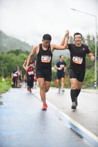 BIB: 1075, 1398
                            <button type="button" onclick="openModal(5785334)" class="btn btn-primary btn-sm float-right btn-popup" data-toggle="modal" data-target=".modal-high-quality">
                        <i class="fas fa-shopping-cart"></i> Add to Cart
                    </button>
                                            <button type="button" onclick="isThisMe(5785334, true)" class="btn btn-success btn-sm float-right btn-popup btn-isme hidden" data-toggle="tooltip" data-placement="bottom" title="นี่คือรูปของคุณใช่ไหม คลิกที่นี่เพื่อเอาเข้าอัลบั้ม">
                        <i class="fas fa-plus"></i> Add to album
                    </button>
                    <button type="button" onclick="isThisMe(5785334, false)" class="btn btn-warning btn-sm float-right btn-popup btn-isnotme hidden">
                        <i class="fas fa-ban"></i> Remove from album
                    </button>