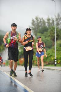 BIB: 3275, 3173
                            <button type="button" onclick="openModal(5782191)" class="btn btn-primary btn-sm float-right btn-popup" data-toggle="modal" data-target=".modal-high-quality">
                        <i class="fas fa-shopping-cart"></i> Add to Cart
                    </button>
                                            <button type="button" onclick="isThisMe(5782191, true)" class="btn btn-success btn-sm float-right btn-popup btn-isme hidden" data-toggle="tooltip" data-placement="bottom" title="นี่คือรูปของคุณใช่ไหม คลิกที่นี่เพื่อเอาเข้าอัลบั้ม">
                        <i class="fas fa-plus"></i> Add to album
                    </button>
                    <button type="button" onclick="isThisMe(5782191, false)" class="btn btn-warning btn-sm float-right btn-popup btn-isnotme hidden">
                        <i class="fas fa-ban"></i> Remove from album
                    </button>