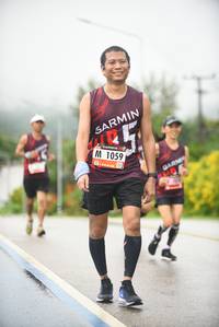 BIB: 1059
                            <button type="button" onclick="openModal(5790363)" class="btn btn-primary btn-sm float-right btn-popup" data-toggle="modal" data-target=".modal-high-quality">
                        <i class="fas fa-shopping-cart"></i> Add to Cart
                    </button>
                                            <button type="button" onclick="isThisMe(5790363, true)" class="btn btn-success btn-sm float-right btn-popup btn-isme hidden" data-toggle="tooltip" data-placement="bottom" title="นี่คือรูปของคุณใช่ไหม คลิกที่นี่เพื่อเอาเข้าอัลบั้ม">
                        <i class="fas fa-plus"></i> Add to album
                    </button>
                    <button type="button" onclick="isThisMe(5790363, false)" class="btn btn-warning btn-sm float-right btn-popup btn-isnotme hidden">
                        <i class="fas fa-ban"></i> Remove from album
                    </button>