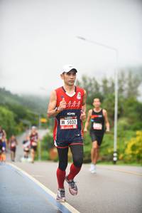 BIB: 5032
                            <button type="button" onclick="openModal(5774874)" class="btn btn-primary btn-sm float-right btn-popup" data-toggle="modal" data-target=".modal-high-quality">
                        <i class="fas fa-shopping-cart"></i> Add to Cart
                    </button>
                                            <button type="button" onclick="isThisMe(5774874, true)" class="btn btn-success btn-sm float-right btn-popup btn-isme hidden" data-toggle="tooltip" data-placement="bottom" title="นี่คือรูปของคุณใช่ไหม คลิกที่นี่เพื่อเอาเข้าอัลบั้ม">
                        <i class="fas fa-plus"></i> Add to album
                    </button>
                    <button type="button" onclick="isThisMe(5774874, false)" class="btn btn-warning btn-sm float-right btn-popup btn-isnotme hidden">
                        <i class="fas fa-ban"></i> Remove from album
                    </button>