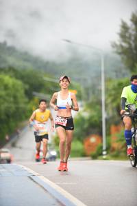 BIB: 7177
                            <button type="button" onclick="openModal(5783216)" class="btn btn-primary btn-sm float-right btn-popup" data-toggle="modal" data-target=".modal-high-quality">
                        <i class="fas fa-shopping-cart"></i> Add to Cart
                    </button>
                                            <button type="button" onclick="isThisMe(5783216, true)" class="btn btn-success btn-sm float-right btn-popup btn-isme hidden" data-toggle="tooltip" data-placement="bottom" title="นี่คือรูปของคุณใช่ไหม คลิกที่นี่เพื่อเอาเข้าอัลบั้ม">
                        <i class="fas fa-plus"></i> Add to album
                    </button>
                    <button type="button" onclick="isThisMe(5783216, false)" class="btn btn-warning btn-sm float-right btn-popup btn-isnotme hidden">
                        <i class="fas fa-ban"></i> Remove from album
                    </button>