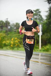 BIB: 3200
                            <button type="button" onclick="openModal(5775426)" class="btn btn-primary btn-sm float-right btn-popup" data-toggle="modal" data-target=".modal-high-quality">
                        <i class="fas fa-shopping-cart"></i> Add to Cart
                    </button>
                                            <button type="button" onclick="isThisMe(5775426, true)" class="btn btn-success btn-sm float-right btn-popup btn-isme hidden" data-toggle="tooltip" data-placement="bottom" title="นี่คือรูปของคุณใช่ไหม คลิกที่นี่เพื่อเอาเข้าอัลบั้ม">
                        <i class="fas fa-plus"></i> Add to album
                    </button>
                    <button type="button" onclick="isThisMe(5775426, false)" class="btn btn-warning btn-sm float-right btn-popup btn-isnotme hidden">
                        <i class="fas fa-ban"></i> Remove from album
                    </button>