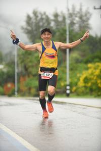 BIB: 5551
                            <button type="button" onclick="openModal(5793796)" class="btn btn-primary btn-sm float-right btn-popup" data-toggle="modal" data-target=".modal-high-quality">
                        <i class="fas fa-shopping-cart"></i> Add to Cart
                    </button>
                                            <button type="button" onclick="isThisMe(5793796, true)" class="btn btn-success btn-sm float-right btn-popup btn-isme hidden" data-toggle="tooltip" data-placement="bottom" title="นี่คือรูปของคุณใช่ไหม คลิกที่นี่เพื่อเอาเข้าอัลบั้ม">
                        <i class="fas fa-plus"></i> Add to album
                    </button>
                    <button type="button" onclick="isThisMe(5793796, false)" class="btn btn-warning btn-sm float-right btn-popup btn-isnotme hidden">
                        <i class="fas fa-ban"></i> Remove from album
                    </button>