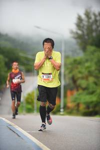 BIB: 1381
                            <button type="button" onclick="openModal(5778478)" class="btn btn-primary btn-sm float-right btn-popup" data-toggle="modal" data-target=".modal-high-quality">
                        <i class="fas fa-shopping-cart"></i> Add to Cart
                    </button>
                                            <button type="button" onclick="isThisMe(5778478, true)" class="btn btn-success btn-sm float-right btn-popup btn-isme hidden" data-toggle="tooltip" data-placement="bottom" title="นี่คือรูปของคุณใช่ไหม คลิกที่นี่เพื่อเอาเข้าอัลบั้ม">
                        <i class="fas fa-plus"></i> Add to album
                    </button>
                    <button type="button" onclick="isThisMe(5778478, false)" class="btn btn-warning btn-sm float-right btn-popup btn-isnotme hidden">
                        <i class="fas fa-ban"></i> Remove from album
                    </button>