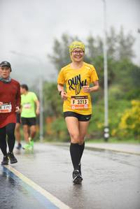 BIB: 1197, 3213
                            <button type="button" onclick="openModal(5774924)" class="btn btn-primary btn-sm float-right btn-popup" data-toggle="modal" data-target=".modal-high-quality">
                        <i class="fas fa-shopping-cart"></i> Add to Cart
                    </button>
                                            <button type="button" onclick="isThisMe(5774924, true)" class="btn btn-success btn-sm float-right btn-popup btn-isme hidden" data-toggle="tooltip" data-placement="bottom" title="นี่คือรูปของคุณใช่ไหม คลิกที่นี่เพื่อเอาเข้าอัลบั้ม">
                        <i class="fas fa-plus"></i> Add to album
                    </button>
                    <button type="button" onclick="isThisMe(5774924, false)" class="btn btn-warning btn-sm float-right btn-popup btn-isnotme hidden">
                        <i class="fas fa-ban"></i> Remove from album
                    </button>