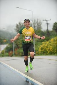 BIB: 1089
                            <button type="button" onclick="openModal(5776034)" class="btn btn-primary btn-sm float-right btn-popup" data-toggle="modal" data-target=".modal-high-quality">
                        <i class="fas fa-shopping-cart"></i> Add to Cart
                    </button>
                                            <button type="button" onclick="isThisMe(5776034, true)" class="btn btn-success btn-sm float-right btn-popup btn-isme hidden" data-toggle="tooltip" data-placement="bottom" title="นี่คือรูปของคุณใช่ไหม คลิกที่นี่เพื่อเอาเข้าอัลบั้ม">
                        <i class="fas fa-plus"></i> Add to album
                    </button>
                    <button type="button" onclick="isThisMe(5776034, false)" class="btn btn-warning btn-sm float-right btn-popup btn-isnotme hidden">
                        <i class="fas fa-ban"></i> Remove from album
                    </button>