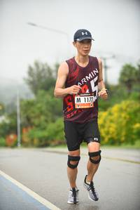 BIB: 1172
                            <button type="button" onclick="openModal(5783521)" class="btn btn-primary btn-sm float-right btn-popup" data-toggle="modal" data-target=".modal-high-quality">
                        <i class="fas fa-shopping-cart"></i> Add to Cart
                    </button>
                                            <button type="button" onclick="isThisMe(5783521, true)" class="btn btn-success btn-sm float-right btn-popup btn-isme hidden" data-toggle="tooltip" data-placement="bottom" title="นี่คือรูปของคุณใช่ไหม คลิกที่นี่เพื่อเอาเข้าอัลบั้ม">
                        <i class="fas fa-plus"></i> Add to album
                    </button>
                    <button type="button" onclick="isThisMe(5783521, false)" class="btn btn-warning btn-sm float-right btn-popup btn-isnotme hidden">
                        <i class="fas fa-ban"></i> Remove from album
                    </button>