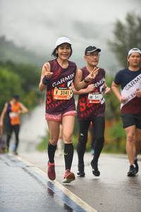 BIB: 3141, 5412
                            <button type="button" onclick="openModal(5781560)" class="btn btn-primary btn-sm float-right btn-popup" data-toggle="modal" data-target=".modal-high-quality">
                        <i class="fas fa-shopping-cart"></i> Add to Cart
                    </button>
                                            <button type="button" onclick="isThisMe(5781560, true)" class="btn btn-success btn-sm float-right btn-popup btn-isme hidden" data-toggle="tooltip" data-placement="bottom" title="นี่คือรูปของคุณใช่ไหม คลิกที่นี่เพื่อเอาเข้าอัลบั้ม">
                        <i class="fas fa-plus"></i> Add to album
                    </button>
                    <button type="button" onclick="isThisMe(5781560, false)" class="btn btn-warning btn-sm float-right btn-popup btn-isnotme hidden">
                        <i class="fas fa-ban"></i> Remove from album
                    </button>