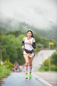 BIB: 3089
                            <button type="button" onclick="openModal(5772766)" class="btn btn-primary btn-sm float-right btn-popup" data-toggle="modal" data-target=".modal-high-quality">
                        <i class="fas fa-shopping-cart"></i> Add to Cart
                    </button>
                                            <button type="button" onclick="isThisMe(5772766, true)" class="btn btn-success btn-sm float-right btn-popup btn-isme hidden" data-toggle="tooltip" data-placement="bottom" title="นี่คือรูปของคุณใช่ไหม คลิกที่นี่เพื่อเอาเข้าอัลบั้ม">
                        <i class="fas fa-plus"></i> Add to album
                    </button>
                    <button type="button" onclick="isThisMe(5772766, false)" class="btn btn-warning btn-sm float-right btn-popup btn-isnotme hidden">
                        <i class="fas fa-ban"></i> Remove from album
                    </button>