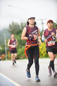 BIB: 5029
                            <button type="button" onclick="openModal(5793657)" class="btn btn-primary btn-sm float-right btn-popup" data-toggle="modal" data-target=".modal-high-quality">
                        <i class="fas fa-shopping-cart"></i> Add to Cart
                    </button>
                                            <button type="button" onclick="isThisMe(5793657, true)" class="btn btn-success btn-sm float-right btn-popup btn-isme hidden" data-toggle="tooltip" data-placement="bottom" title="นี่คือรูปของคุณใช่ไหม คลิกที่นี่เพื่อเอาเข้าอัลบั้ม">
                        <i class="fas fa-plus"></i> Add to album
                    </button>
                    <button type="button" onclick="isThisMe(5793657, false)" class="btn btn-warning btn-sm float-right btn-popup btn-isnotme hidden">
                        <i class="fas fa-ban"></i> Remove from album
                    </button>