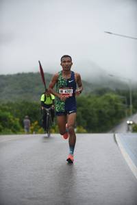 BIB: 6201
                            <button type="button" onclick="openModal(5775633)" class="btn btn-primary btn-sm float-right btn-popup" data-toggle="modal" data-target=".modal-high-quality">
                        <i class="fas fa-shopping-cart"></i> Add to Cart
                    </button>
                                            <button type="button" onclick="isThisMe(5775633, true)" class="btn btn-success btn-sm float-right btn-popup btn-isme hidden" data-toggle="tooltip" data-placement="bottom" title="นี่คือรูปของคุณใช่ไหม คลิกที่นี่เพื่อเอาเข้าอัลบั้ม">
                        <i class="fas fa-plus"></i> Add to album
                    </button>
                    <button type="button" onclick="isThisMe(5775633, false)" class="btn btn-warning btn-sm float-right btn-popup btn-isnotme hidden">
                        <i class="fas fa-ban"></i> Remove from album
                    </button>