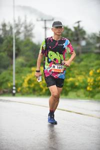 BIB: 1640
                            <button type="button" onclick="openModal(5790944)" class="btn btn-primary btn-sm float-right btn-popup" data-toggle="modal" data-target=".modal-high-quality">
                        <i class="fas fa-shopping-cart"></i> Add to Cart
                    </button>
                                            <button type="button" onclick="isThisMe(5790944, true)" class="btn btn-success btn-sm float-right btn-popup btn-isme hidden" data-toggle="tooltip" data-placement="bottom" title="นี่คือรูปของคุณใช่ไหม คลิกที่นี่เพื่อเอาเข้าอัลบั้ม">
                        <i class="fas fa-plus"></i> Add to album
                    </button>
                    <button type="button" onclick="isThisMe(5790944, false)" class="btn btn-warning btn-sm float-right btn-popup btn-isnotme hidden">
                        <i class="fas fa-ban"></i> Remove from album
                    </button>