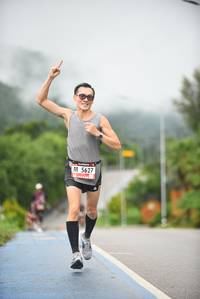 BIB: 5627
                            <button type="button" onclick="openModal(5774245)" class="btn btn-primary btn-sm float-right btn-popup" data-toggle="modal" data-target=".modal-high-quality">
                        <i class="fas fa-shopping-cart"></i> Add to Cart
                    </button>
                                            <button type="button" onclick="isThisMe(5774245, true)" class="btn btn-success btn-sm float-right btn-popup btn-isme hidden" data-toggle="tooltip" data-placement="bottom" title="นี่คือรูปของคุณใช่ไหม คลิกที่นี่เพื่อเอาเข้าอัลบั้ม">
                        <i class="fas fa-plus"></i> Add to album
                    </button>
                    <button type="button" onclick="isThisMe(5774245, false)" class="btn btn-warning btn-sm float-right btn-popup btn-isnotme hidden">
                        <i class="fas fa-ban"></i> Remove from album
                    </button>