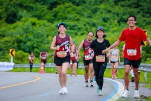 BIB: 3295, 104, 3336
                            <button type="button" onclick="openModal(5706980)" class="btn btn-primary btn-sm float-right btn-popup" data-toggle="modal" data-target=".modal-high-quality">
                        <i class="fas fa-shopping-cart"></i> Add to Cart
                    </button>
                                            <button type="button" onclick="isThisMe(5706980, true)" class="btn btn-success btn-sm float-right btn-popup btn-isme hidden" data-toggle="tooltip" data-placement="bottom" title="นี่คือรูปของคุณใช่ไหม คลิกที่นี่เพื่อเอาเข้าอัลบั้ม">
                        <i class="fas fa-plus"></i> Add to album
                    </button>
                    <button type="button" onclick="isThisMe(5706980, false)" class="btn btn-warning btn-sm float-right btn-popup btn-isnotme hidden">
                        <i class="fas fa-ban"></i> Remove from album
                    </button>