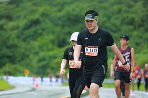 BIB: 1312
                            <button type="button" onclick="openModal(5529933)" class="btn btn-primary btn-sm float-right btn-popup" data-toggle="modal" data-target=".modal-high-quality">
                        <i class="fas fa-shopping-cart"></i> Add to Cart
                    </button>
                                            <button type="button" onclick="isThisMe(5529933, true)" class="btn btn-success btn-sm float-right btn-popup btn-isme hidden" data-toggle="tooltip" data-placement="bottom" title="นี่คือรูปของคุณใช่ไหม คลิกที่นี่เพื่อเอาเข้าอัลบั้ม">
                        <i class="fas fa-plus"></i> Add to album
                    </button>
                    <button type="button" onclick="isThisMe(5529933, false)" class="btn btn-warning btn-sm float-right btn-popup btn-isnotme hidden">
                        <i class="fas fa-ban"></i> Remove from album
                    </button>