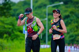 BIB: 3275
                            <button type="button" onclick="openModal(5706892)" class="btn btn-primary btn-sm float-right btn-popup" data-toggle="modal" data-target=".modal-high-quality">
                        <i class="fas fa-shopping-cart"></i> Add to Cart
                    </button>
                                            <button type="button" onclick="isThisMe(5706892, true)" class="btn btn-success btn-sm float-right btn-popup btn-isme hidden" data-toggle="tooltip" data-placement="bottom" title="นี่คือรูปของคุณใช่ไหม คลิกที่นี่เพื่อเอาเข้าอัลบั้ม">
                        <i class="fas fa-plus"></i> Add to album
                    </button>
                    <button type="button" onclick="isThisMe(5706892, false)" class="btn btn-warning btn-sm float-right btn-popup btn-isnotme hidden">
                        <i class="fas fa-ban"></i> Remove from album
                    </button>