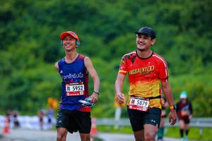 BIB: 100, 5952, 5879
                            <button type="button" onclick="openModal(5717974)" class="btn btn-primary btn-sm float-right btn-popup" data-toggle="modal" data-target=".modal-high-quality">
                        <i class="fas fa-shopping-cart"></i> Add to Cart
                    </button>
                                            <button type="button" onclick="isThisMe(5717974, true)" class="btn btn-success btn-sm float-right btn-popup btn-isme hidden" data-toggle="tooltip" data-placement="bottom" title="นี่คือรูปของคุณใช่ไหม คลิกที่นี่เพื่อเอาเข้าอัลบั้ม">
                        <i class="fas fa-plus"></i> Add to album
                    </button>
                    <button type="button" onclick="isThisMe(5717974, false)" class="btn btn-warning btn-sm float-right btn-popup btn-isnotme hidden">
                        <i class="fas fa-ban"></i> Remove from album
                    </button>