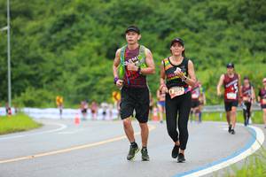 BIB: 3275
                            <button type="button" onclick="openModal(5527685)" class="btn btn-primary btn-sm float-right btn-popup" data-toggle="modal" data-target=".modal-high-quality">
                        <i class="fas fa-shopping-cart"></i> Add to Cart
                    </button>
                                            <button type="button" onclick="isThisMe(5527685, true)" class="btn btn-success btn-sm float-right btn-popup btn-isme hidden" data-toggle="tooltip" data-placement="bottom" title="นี่คือรูปของคุณใช่ไหม คลิกที่นี่เพื่อเอาเข้าอัลบั้ม">
                        <i class="fas fa-plus"></i> Add to album
                    </button>
                    <button type="button" onclick="isThisMe(5527685, false)" class="btn btn-warning btn-sm float-right btn-popup btn-isnotme hidden">
                        <i class="fas fa-ban"></i> Remove from album
                    </button>