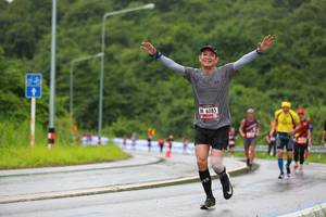 BIB: 6085
                            <button type="button" onclick="openModal(5530191)" class="btn btn-primary btn-sm float-right btn-popup" data-toggle="modal" data-target=".modal-high-quality">
                        <i class="fas fa-shopping-cart"></i> Add to Cart
                    </button>
                                            <button type="button" onclick="isThisMe(5530191, true)" class="btn btn-success btn-sm float-right btn-popup btn-isme hidden" data-toggle="tooltip" data-placement="bottom" title="นี่คือรูปของคุณใช่ไหม คลิกที่นี่เพื่อเอาเข้าอัลบั้ม">
                        <i class="fas fa-plus"></i> Add to album
                    </button>
                    <button type="button" onclick="isThisMe(5530191, false)" class="btn btn-warning btn-sm float-right btn-popup btn-isnotme hidden">
                        <i class="fas fa-ban"></i> Remove from album
                    </button>