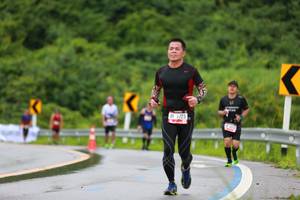 BIB: 525
                            <button type="button" onclick="openModal(5532318)" class="btn btn-primary btn-sm float-right btn-popup" data-toggle="modal" data-target=".modal-high-quality">
                        <i class="fas fa-shopping-cart"></i> Add to Cart
                    </button>
                                            <button type="button" onclick="isThisMe(5532318, true)" class="btn btn-success btn-sm float-right btn-popup btn-isme hidden" data-toggle="tooltip" data-placement="bottom" title="นี่คือรูปของคุณใช่ไหม คลิกที่นี่เพื่อเอาเข้าอัลบั้ม">
                        <i class="fas fa-plus"></i> Add to album
                    </button>
                    <button type="button" onclick="isThisMe(5532318, false)" class="btn btn-warning btn-sm float-right btn-popup btn-isnotme hidden">
                        <i class="fas fa-ban"></i> Remove from album
                    </button>