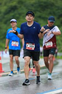 BIB: 5504, 5806
                            <button type="button" onclick="openModal(5531215)" class="btn btn-primary btn-sm float-right btn-popup" data-toggle="modal" data-target=".modal-high-quality">
                        <i class="fas fa-shopping-cart"></i> Add to Cart
                    </button>
                                            <button type="button" onclick="isThisMe(5531215, true)" class="btn btn-success btn-sm float-right btn-popup btn-isme hidden" data-toggle="tooltip" data-placement="bottom" title="นี่คือรูปของคุณใช่ไหม คลิกที่นี่เพื่อเอาเข้าอัลบั้ม">
                        <i class="fas fa-plus"></i> Add to album
                    </button>
                    <button type="button" onclick="isThisMe(5531215, false)" class="btn btn-warning btn-sm float-right btn-popup btn-isnotme hidden">
                        <i class="fas fa-ban"></i> Remove from album
                    </button>