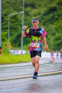 BIB: 1640
                            <button type="button" onclick="openModal(5716112)" class="btn btn-primary btn-sm float-right btn-popup" data-toggle="modal" data-target=".modal-high-quality">
                        <i class="fas fa-shopping-cart"></i> Add to Cart
                    </button>
                                            <button type="button" onclick="isThisMe(5716112, true)" class="btn btn-success btn-sm float-right btn-popup btn-isme hidden" data-toggle="tooltip" data-placement="bottom" title="นี่คือรูปของคุณใช่ไหม คลิกที่นี่เพื่อเอาเข้าอัลบั้ม">
                        <i class="fas fa-plus"></i> Add to album
                    </button>
                    <button type="button" onclick="isThisMe(5716112, false)" class="btn btn-warning btn-sm float-right btn-popup btn-isnotme hidden">
                        <i class="fas fa-ban"></i> Remove from album
                    </button>