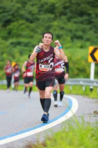 BIB: 1220
                            <button type="button" onclick="openModal(5527238)" class="btn btn-primary btn-sm float-right btn-popup" data-toggle="modal" data-target=".modal-high-quality">
                        <i class="fas fa-shopping-cart"></i> Add to Cart
                    </button>
                                            <button type="button" onclick="isThisMe(5527238, true)" class="btn btn-success btn-sm float-right btn-popup btn-isme hidden" data-toggle="tooltip" data-placement="bottom" title="นี่คือรูปของคุณใช่ไหม คลิกที่นี่เพื่อเอาเข้าอัลบั้ม">
                        <i class="fas fa-plus"></i> Add to album
                    </button>
                    <button type="button" onclick="isThisMe(5527238, false)" class="btn btn-warning btn-sm float-right btn-popup btn-isnotme hidden">
                        <i class="fas fa-ban"></i> Remove from album
                    </button>