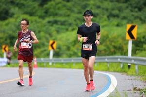 BIB: 1142, 1037
                            <button type="button" onclick="openModal(5526733)" class="btn btn-primary btn-sm float-right btn-popup" data-toggle="modal" data-target=".modal-high-quality">
                        <i class="fas fa-shopping-cart"></i> Add to Cart
                    </button>
                                            <button type="button" onclick="isThisMe(5526733, true)" class="btn btn-success btn-sm float-right btn-popup btn-isme hidden" data-toggle="tooltip" data-placement="bottom" title="นี่คือรูปของคุณใช่ไหม คลิกที่นี่เพื่อเอาเข้าอัลบั้ม">
                        <i class="fas fa-plus"></i> Add to album
                    </button>
                    <button type="button" onclick="isThisMe(5526733, false)" class="btn btn-warning btn-sm float-right btn-popup btn-isnotme hidden">
                        <i class="fas fa-ban"></i> Remove from album
                    </button>