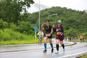 BIB: 131
                            <button type="button" onclick="openModal(5530123)" class="btn btn-primary btn-sm float-right btn-popup" data-toggle="modal" data-target=".modal-high-quality">
                        <i class="fas fa-shopping-cart"></i> Add to Cart
                    </button>
                                            <button type="button" onclick="isThisMe(5530123, true)" class="btn btn-success btn-sm float-right btn-popup btn-isme hidden" data-toggle="tooltip" data-placement="bottom" title="นี่คือรูปของคุณใช่ไหม คลิกที่นี่เพื่อเอาเข้าอัลบั้ม">
                        <i class="fas fa-plus"></i> Add to album
                    </button>
                    <button type="button" onclick="isThisMe(5530123, false)" class="btn btn-warning btn-sm float-right btn-popup btn-isnotme hidden">
                        <i class="fas fa-ban"></i> Remove from album
                    </button>