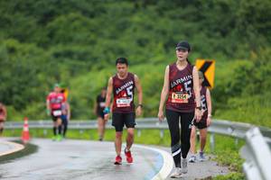 BIB: 5423, 3254
                            <button type="button" onclick="openModal(5530144)" class="btn btn-primary btn-sm float-right btn-popup" data-toggle="modal" data-target=".modal-high-quality">
                        <i class="fas fa-shopping-cart"></i> Add to Cart
                    </button>
                                            <button type="button" onclick="isThisMe(5530144, true)" class="btn btn-success btn-sm float-right btn-popup btn-isme hidden" data-toggle="tooltip" data-placement="bottom" title="นี่คือรูปของคุณใช่ไหม คลิกที่นี่เพื่อเอาเข้าอัลบั้ม">
                        <i class="fas fa-plus"></i> Add to album
                    </button>
                    <button type="button" onclick="isThisMe(5530144, false)" class="btn btn-warning btn-sm float-right btn-popup btn-isnotme hidden">
                        <i class="fas fa-ban"></i> Remove from album
                    </button>