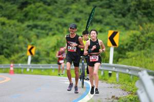 BIB: 5134, 7026
                            <button type="button" onclick="openModal(5526895)" class="btn btn-primary btn-sm float-right btn-popup" data-toggle="modal" data-target=".modal-high-quality">
                        <i class="fas fa-shopping-cart"></i> Add to Cart
                    </button>
                                            <button type="button" onclick="isThisMe(5526895, true)" class="btn btn-success btn-sm float-right btn-popup btn-isme hidden" data-toggle="tooltip" data-placement="bottom" title="นี่คือรูปของคุณใช่ไหม คลิกที่นี่เพื่อเอาเข้าอัลบั้ม">
                        <i class="fas fa-plus"></i> Add to album
                    </button>
                    <button type="button" onclick="isThisMe(5526895, false)" class="btn btn-warning btn-sm float-right btn-popup btn-isnotme hidden">
                        <i class="fas fa-ban"></i> Remove from album
                    </button>