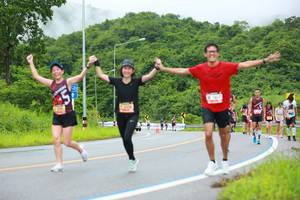 BIB: 
                            <button type="button" onclick="openModal(5527750)" class="btn btn-primary btn-sm float-right btn-popup" data-toggle="modal" data-target=".modal-high-quality">
                        <i class="fas fa-shopping-cart"></i> Add to Cart
                    </button>
                                            <button type="button" onclick="isThisMe(5527750, true)" class="btn btn-success btn-sm float-right btn-popup btn-isme hidden" data-toggle="tooltip" data-placement="bottom" title="นี่คือรูปของคุณใช่ไหม คลิกที่นี่เพื่อเอาเข้าอัลบั้ม">
                        <i class="fas fa-plus"></i> Add to album
                    </button>
                    <button type="button" onclick="isThisMe(5527750, false)" class="btn btn-warning btn-sm float-right btn-popup btn-isnotme hidden">
                        <i class="fas fa-ban"></i> Remove from album
                    </button>