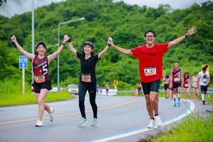 BIB: 1611, 3336
                            <button type="button" onclick="openModal(5707141)" class="btn btn-primary btn-sm float-right btn-popup" data-toggle="modal" data-target=".modal-high-quality">
                        <i class="fas fa-shopping-cart"></i> Add to Cart
                    </button>
                                            <button type="button" onclick="isThisMe(5707141, true)" class="btn btn-success btn-sm float-right btn-popup btn-isme hidden" data-toggle="tooltip" data-placement="bottom" title="นี่คือรูปของคุณใช่ไหม คลิกที่นี่เพื่อเอาเข้าอัลบั้ม">
                        <i class="fas fa-plus"></i> Add to album
                    </button>
                    <button type="button" onclick="isThisMe(5707141, false)" class="btn btn-warning btn-sm float-right btn-popup btn-isnotme hidden">
                        <i class="fas fa-ban"></i> Remove from album
                    </button>