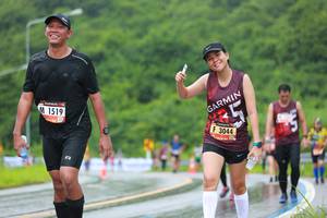 BIB: 1519, 3044
                            <button type="button" onclick="openModal(5529565)" class="btn btn-primary btn-sm float-right btn-popup" data-toggle="modal" data-target=".modal-high-quality">
                        <i class="fas fa-shopping-cart"></i> Add to Cart
                    </button>
                                            <button type="button" onclick="isThisMe(5529565, true)" class="btn btn-success btn-sm float-right btn-popup btn-isme hidden" data-toggle="tooltip" data-placement="bottom" title="นี่คือรูปของคุณใช่ไหม คลิกที่นี่เพื่อเอาเข้าอัลบั้ม">
                        <i class="fas fa-plus"></i> Add to album
                    </button>
                    <button type="button" onclick="isThisMe(5529565, false)" class="btn btn-warning btn-sm float-right btn-popup btn-isnotme hidden">
                        <i class="fas fa-ban"></i> Remove from album
                    </button>