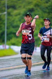 BIB: 1363, 1079
                            <button type="button" onclick="openModal(5714940)" class="btn btn-primary btn-sm float-right btn-popup" data-toggle="modal" data-target=".modal-high-quality">
                        <i class="fas fa-shopping-cart"></i> Add to Cart
                    </button>
                                            <button type="button" onclick="isThisMe(5714940, true)" class="btn btn-success btn-sm float-right btn-popup btn-isme hidden" data-toggle="tooltip" data-placement="bottom" title="นี่คือรูปของคุณใช่ไหม คลิกที่นี่เพื่อเอาเข้าอัลบั้ม">
                        <i class="fas fa-plus"></i> Add to album
                    </button>
                    <button type="button" onclick="isThisMe(5714940, false)" class="btn btn-warning btn-sm float-right btn-popup btn-isnotme hidden">
                        <i class="fas fa-ban"></i> Remove from album
                    </button>