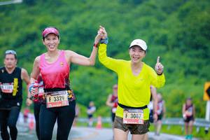 BIB: 3329, 3087
                            <button type="button" onclick="openModal(5713483)" class="btn btn-primary btn-sm float-right btn-popup" data-toggle="modal" data-target=".modal-high-quality">
                        <i class="fas fa-shopping-cart"></i> Add to Cart
                    </button>
                                            <button type="button" onclick="isThisMe(5713483, true)" class="btn btn-success btn-sm float-right btn-popup btn-isme hidden" data-toggle="tooltip" data-placement="bottom" title="นี่คือรูปของคุณใช่ไหม คลิกที่นี่เพื่อเอาเข้าอัลบั้ม">
                        <i class="fas fa-plus"></i> Add to album
                    </button>
                    <button type="button" onclick="isThisMe(5713483, false)" class="btn btn-warning btn-sm float-right btn-popup btn-isnotme hidden">
                        <i class="fas fa-ban"></i> Remove from album
                    </button>