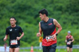 BIB: 1141, 164
                            <button type="button" onclick="openModal(5526693)" class="btn btn-primary btn-sm float-right btn-popup" data-toggle="modal" data-target=".modal-high-quality">
                        <i class="fas fa-shopping-cart"></i> Add to Cart
                    </button>
                                            <button type="button" onclick="isThisMe(5526693, true)" class="btn btn-success btn-sm float-right btn-popup btn-isme hidden" data-toggle="tooltip" data-placement="bottom" title="นี่คือรูปของคุณใช่ไหม คลิกที่นี่เพื่อเอาเข้าอัลบั้ม">
                        <i class="fas fa-plus"></i> Add to album
                    </button>
                    <button type="button" onclick="isThisMe(5526693, false)" class="btn btn-warning btn-sm float-right btn-popup btn-isnotme hidden">
                        <i class="fas fa-ban"></i> Remove from album
                    </button>