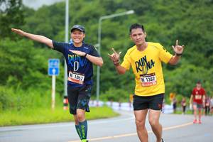 BIB: 1062, 1382, 
                            <button type="button" onclick="openModal(5527656)" class="btn btn-primary btn-sm float-right btn-popup" data-toggle="modal" data-target=".modal-high-quality">
                        <i class="fas fa-shopping-cart"></i> Add to Cart
                    </button>
                                            <button type="button" onclick="isThisMe(5527656, true)" class="btn btn-success btn-sm float-right btn-popup btn-isme hidden" data-toggle="tooltip" data-placement="bottom" title="นี่คือรูปของคุณใช่ไหม คลิกที่นี่เพื่อเอาเข้าอัลบั้ม">
                        <i class="fas fa-plus"></i> Add to album
                    </button>
                    <button type="button" onclick="isThisMe(5527656, false)" class="btn btn-warning btn-sm float-right btn-popup btn-isnotme hidden">
                        <i class="fas fa-ban"></i> Remove from album
                    </button>