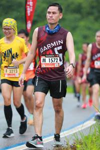 BIB: 1572, 3213
                            <button type="button" onclick="openModal(5528320)" class="btn btn-primary btn-sm float-right btn-popup" data-toggle="modal" data-target=".modal-high-quality">
                        <i class="fas fa-shopping-cart"></i> Add to Cart
                    </button>
                                            <button type="button" onclick="isThisMe(5528320, true)" class="btn btn-success btn-sm float-right btn-popup btn-isme hidden" data-toggle="tooltip" data-placement="bottom" title="นี่คือรูปของคุณใช่ไหม คลิกที่นี่เพื่อเอาเข้าอัลบั้ม">
                        <i class="fas fa-plus"></i> Add to album
                    </button>
                    <button type="button" onclick="isThisMe(5528320, false)" class="btn btn-warning btn-sm float-right btn-popup btn-isnotme hidden">
                        <i class="fas fa-ban"></i> Remove from album
                    </button>